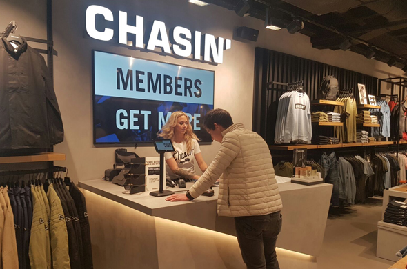 Toshiba verzorgt scherm en tablet bij flagship store Chasin