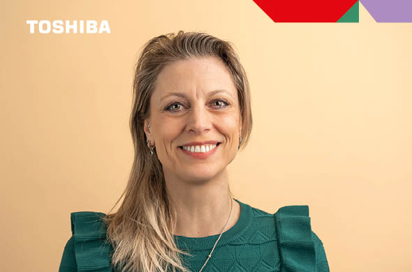 Lees meer over De reis van Marina bij Toshiba Tec Netherlands
